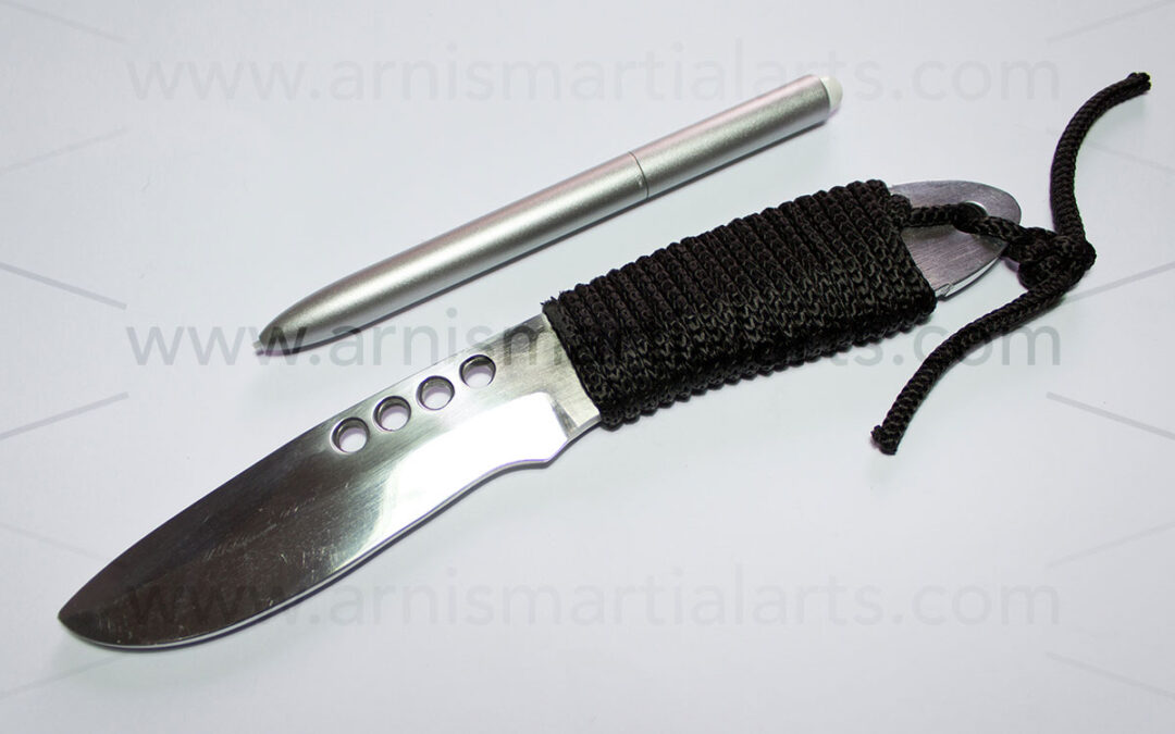 TW011SG – Cydel’s Knife (String Handle)